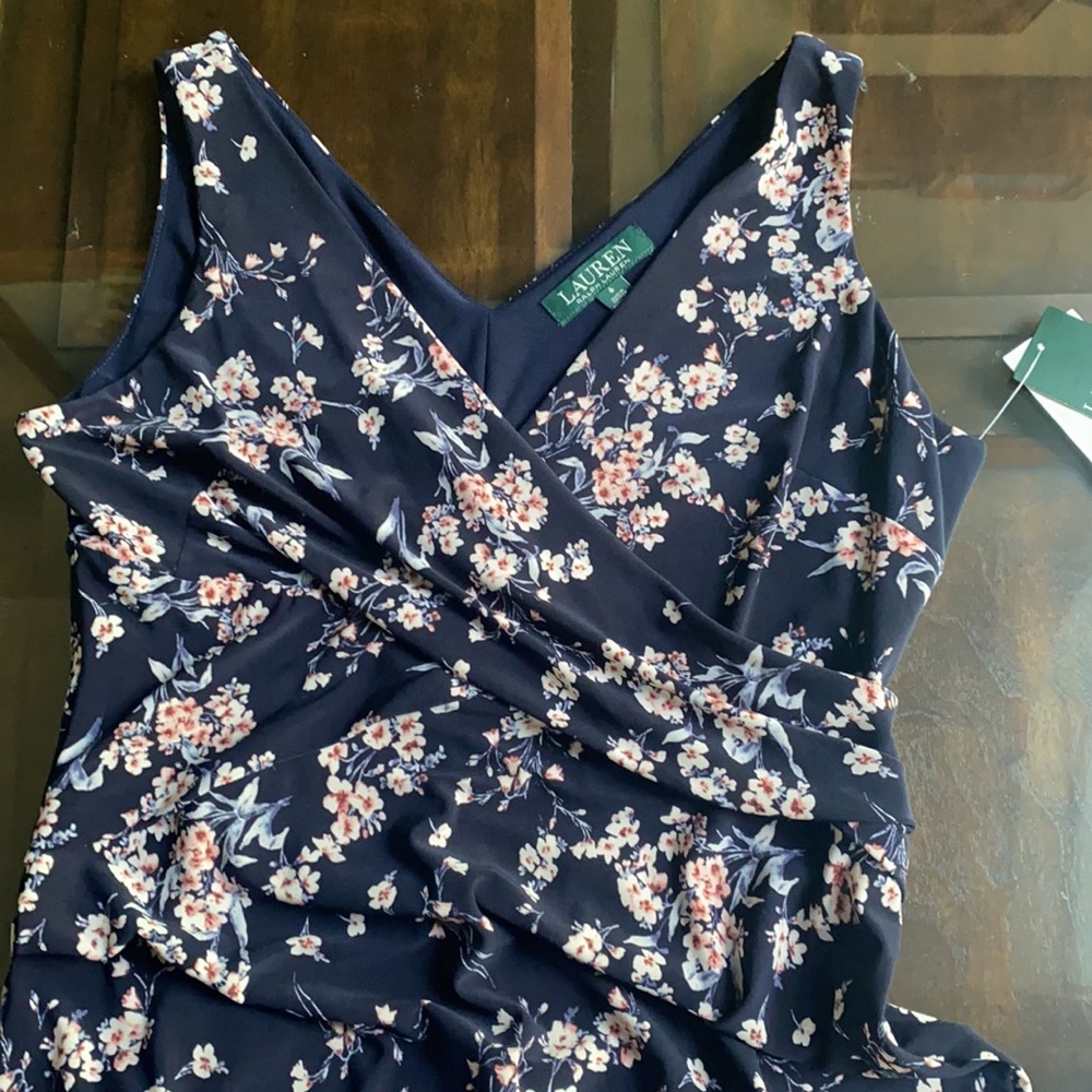 Lauren Ralph Lauren Floral Sleeveless Maxi Dress. - Picture 6 of 12